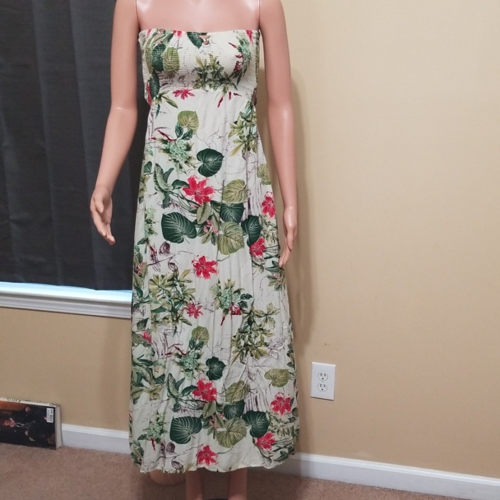 Floral dress - Picture 4 of 4